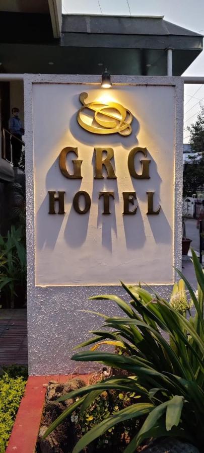Hotel Grg Vadódara Exteriér fotografie